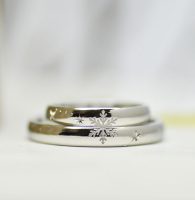 雪山での出会いを記念した結婚指輪