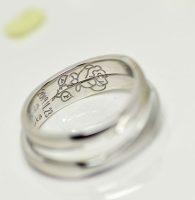 大好きな薔薇を手描き刻印した結婚指輪
